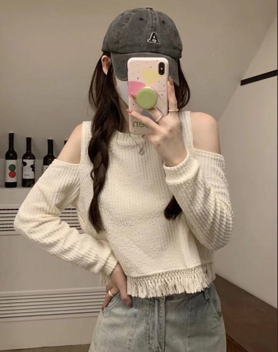 Autumn 2022 New Caution Machine Strapless Bottom Shirt Tassel Short Long-sleeved T-shirt with White Top Women's Wear