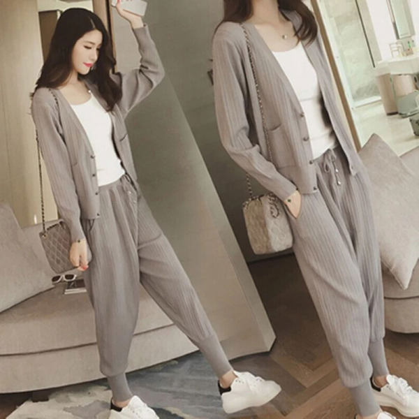 2021 spring new Korean women's knitting temperament thin two piece set spring autumn leisure suit women's fashion