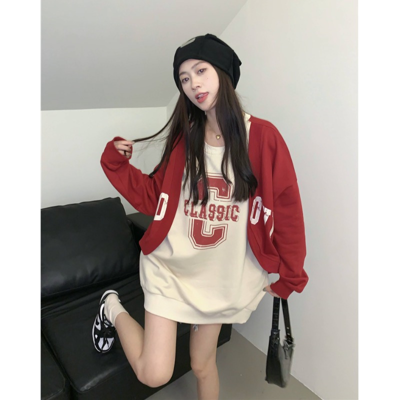 Fashion splicing fake two-piece sweater women's spring 2023 new chic letter printing loose mid-length top tide