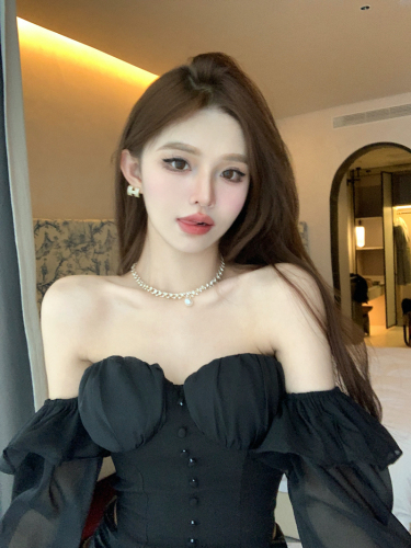 Real shot~Sexy pure desire one-shoulder off-shoulder high-end collarbone tube top chiffon shirt long-sleeved western-style shirt