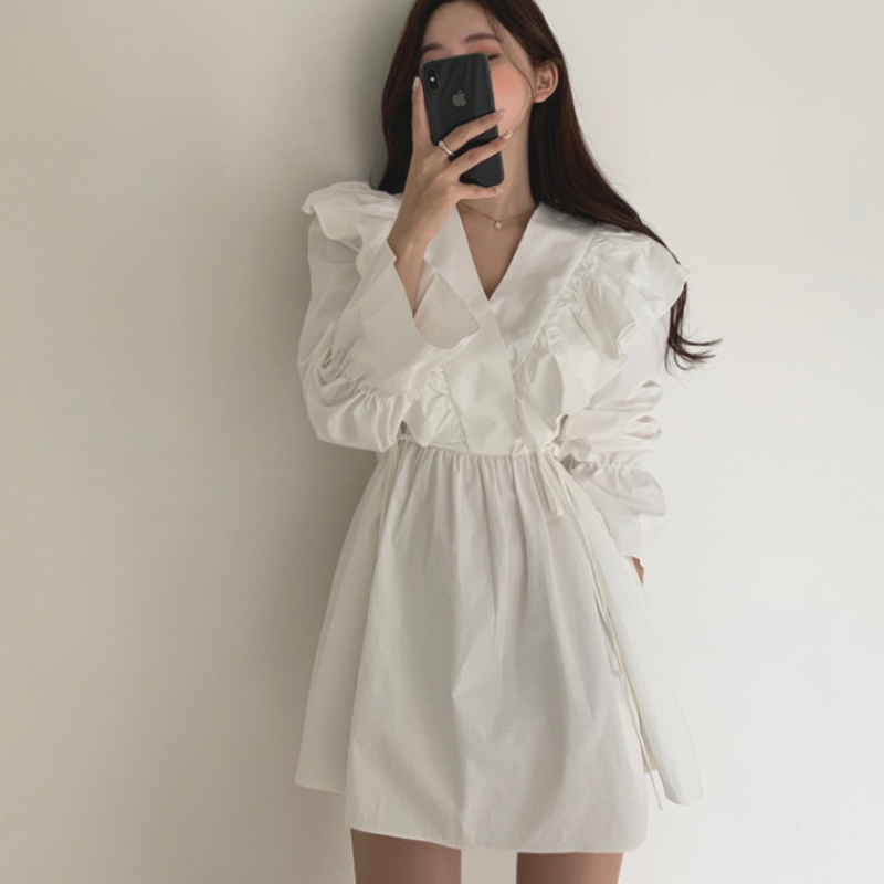 Temperament waist dress 2021 spring and autumn Korean style slim super fairy small V-neck Ruffle A-line skirt