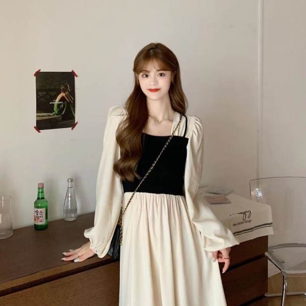 Lined / lining temperament medium length skirt children's 2021 early autumn net red new design sense square neck long sleeve a-word