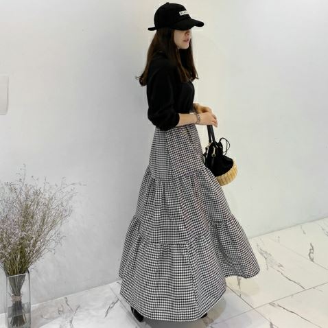 Korean autumn new fake two piece Plaid stitching long sleeve sweater dress for women