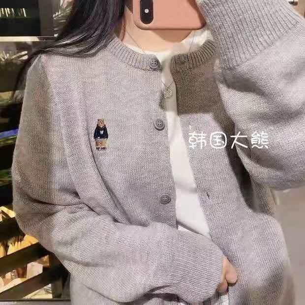 Korean bear 2021 autumn winter new Steve bear Embroidery Crew Neck cardigan sweater Lisa same coat
