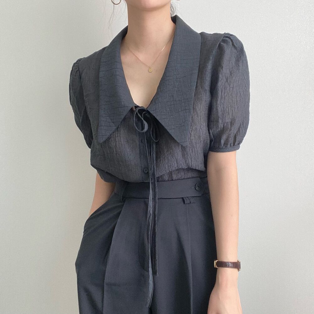 Size updated chic design sense Lapel lace up bubble sleeve shirt feminine simple short shirt