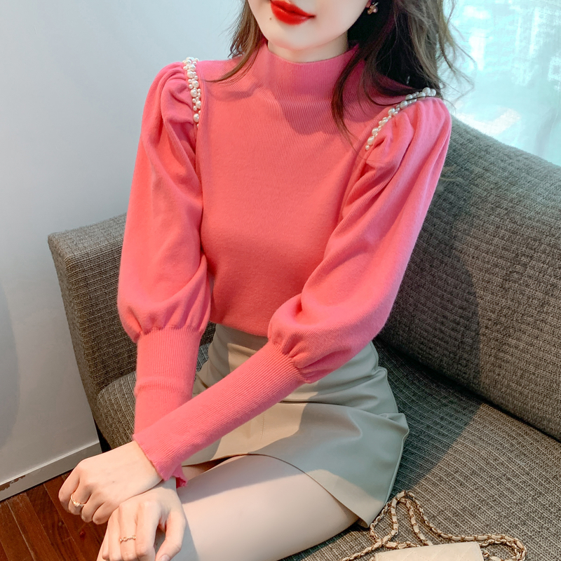 Real shot #2022 new winter Korean version of the self-cultivation bottoming in the collar beaded knitted lantern sleeves bottoming top
