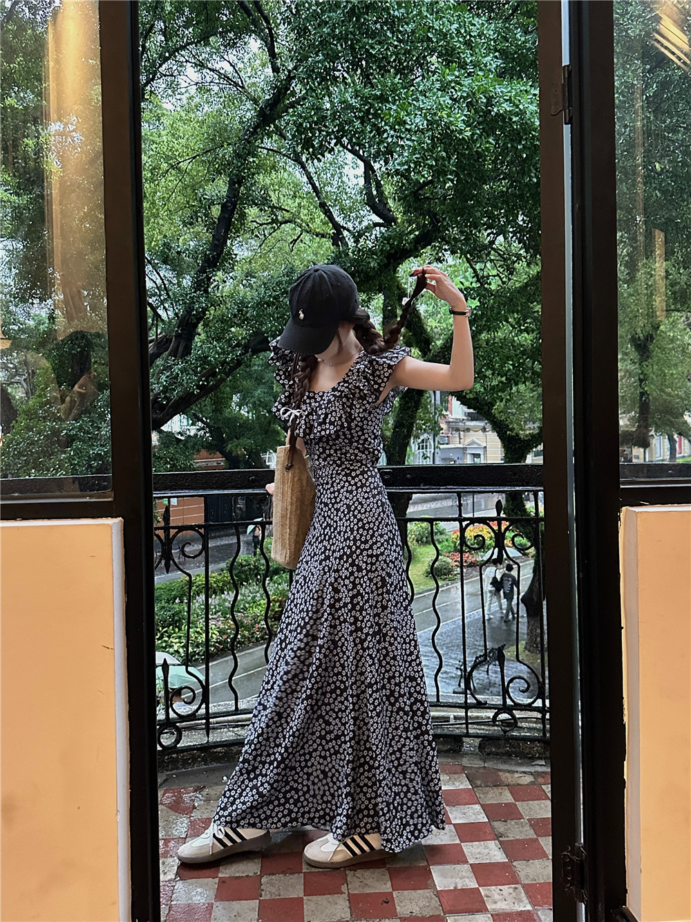 Real shot Black Floral French Dress Women's Falbala Slim Black Long Dress