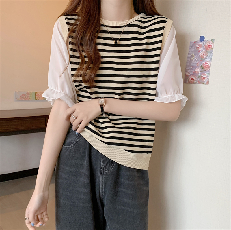 Real shooting, real price, new splicing design, Bubble Sleeve Striped Sweater, loose top, women's Short Sleeve T-Shirt