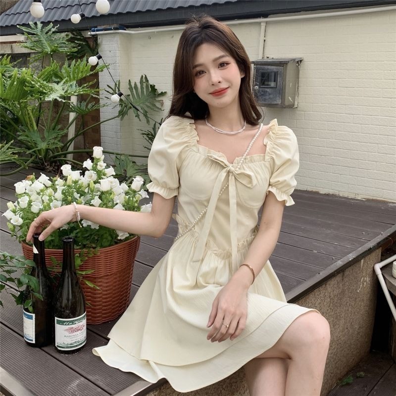 2022 summer French style square collar fungus lace bow bubble sleeve dress new women's wear