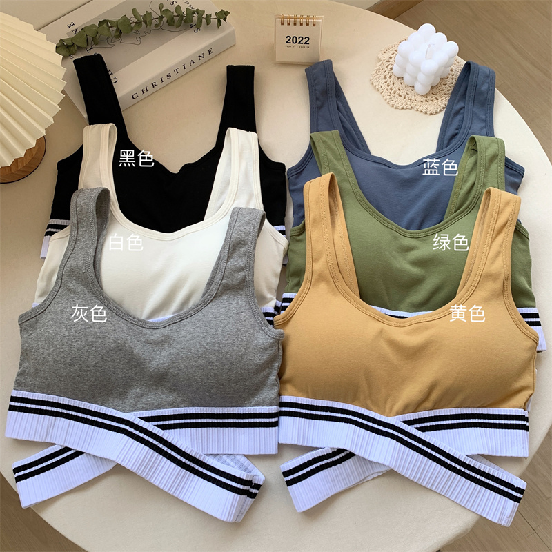 Real price and real shooting of the new spring Spice Girls contrast color sports vest with beautiful back suspender wrapped around the chest inside and outside