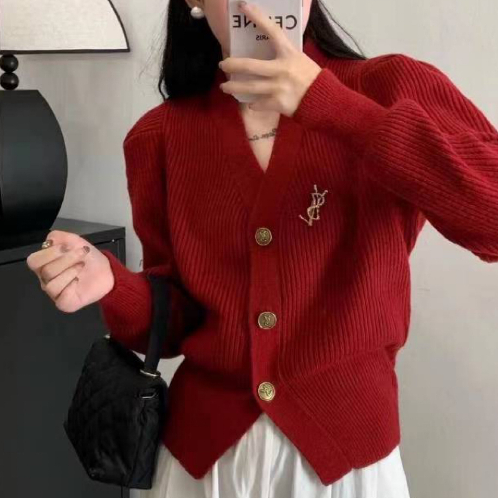 Vertical pit strip V-neck knitted cardigan for women in autumn and winter design, loose and slim long-sleeved short sweater jacket