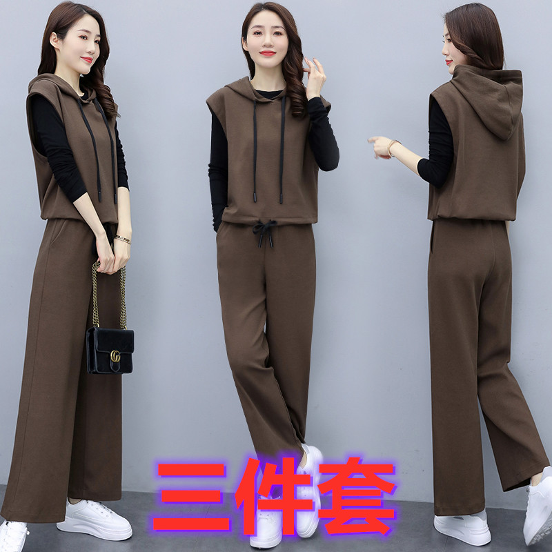 Western style age reducing three piece suit women's 2021 autumn dress new style temperament thin and wide leg pants three piece suit casual women's fashion