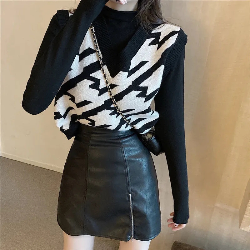 Knitted vest top for women, new spring and autumn Korean style loose V-neck stylish and versatile sweater vest top