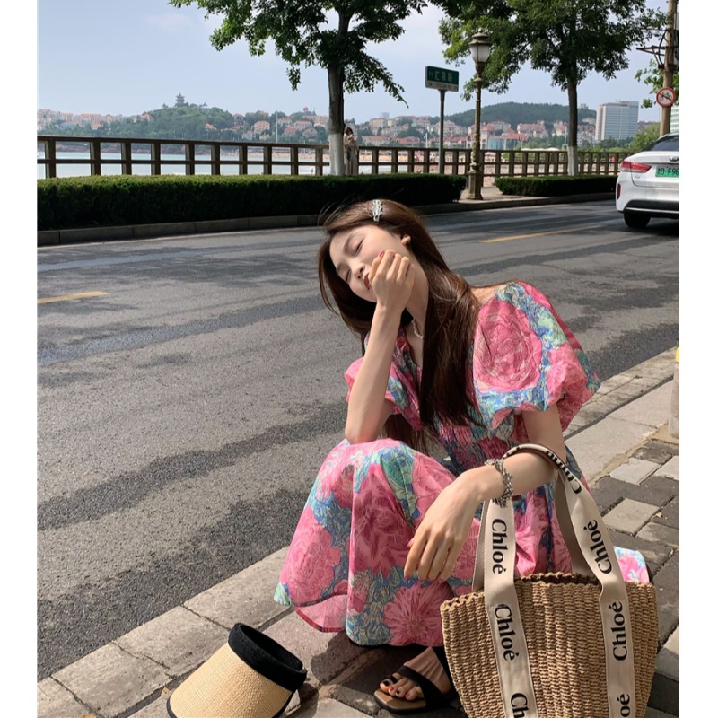 Colorful flower one-shoulder square collar lantern sleeve dress women's summer new holiday style loose high waist long skirt
