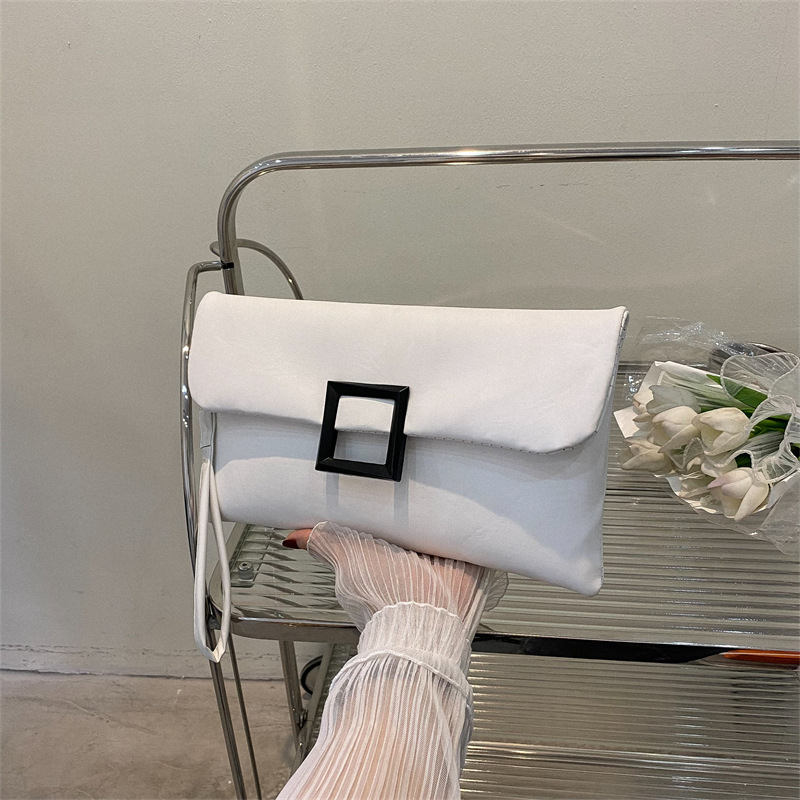 2023 spring p women's bag u new foreign style ladies envelope bag clutch bag fashion retro bag simple leisure hand