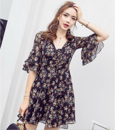 Spring Korean version small fresh skirt small super fairy collar trumpet sleeve Floral Chiffon Dress