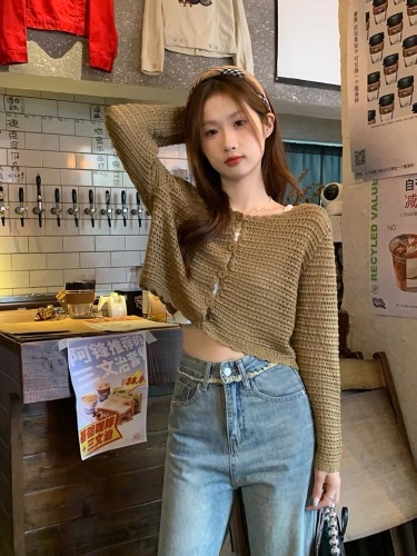 French hollow sunscreen round neck brown knitted sweater women's 2022 autumn new long-sleeved loose cardigan short top