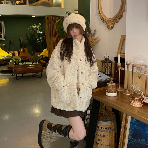 Real price real price winter thickened high-quality small furry coat for women