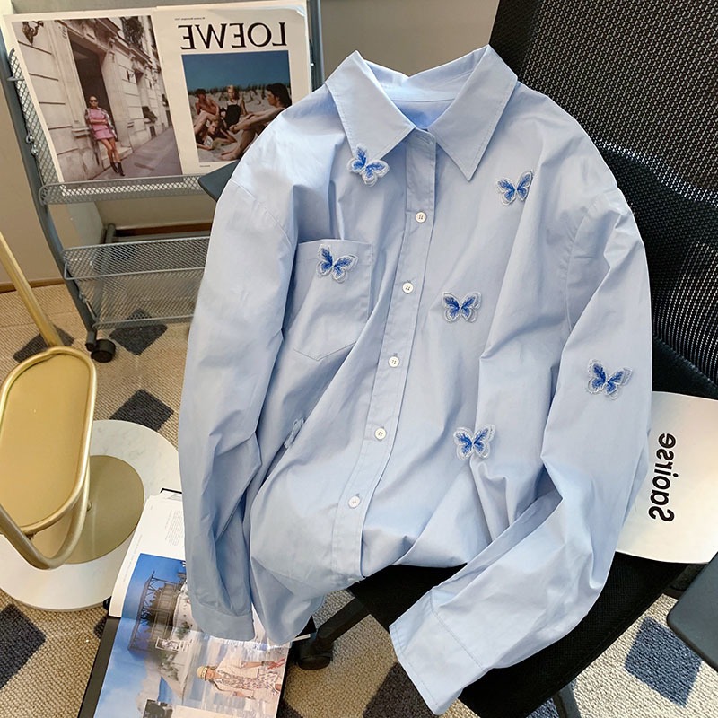 Three dimensional butterfly Hong Kong blouse with long sleeves