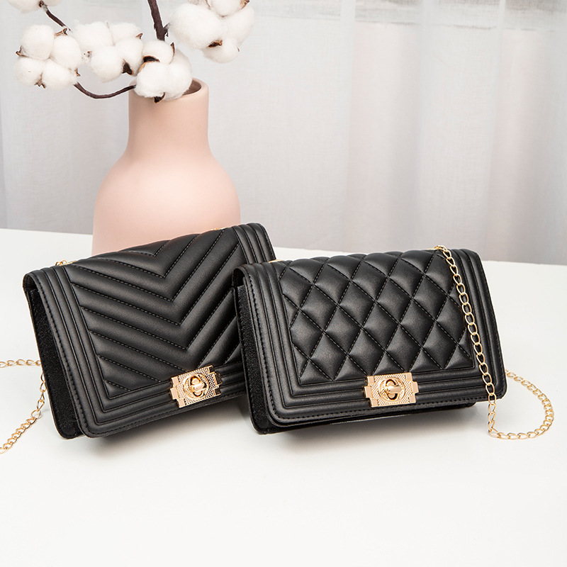 2023 spring new bag trendy style fashion simple trend women's bag Messenger bag fashion season chain shoulder bag
