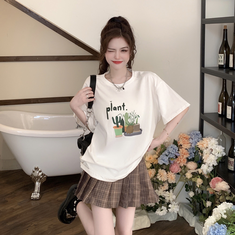 Actual shot and real price~Korean style casual loose slim round neck pullover short-sleeved printed T-shirt