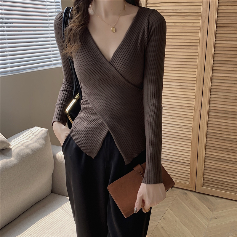 Real shot real price Sexy cross V-neck slim sweater autumn and winter pullover sweater