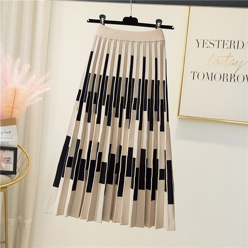 Wool A-line skirt loose high waist thin medium and long knitted half skirt vertical stripe pleated skirt in autumn and winter 2021