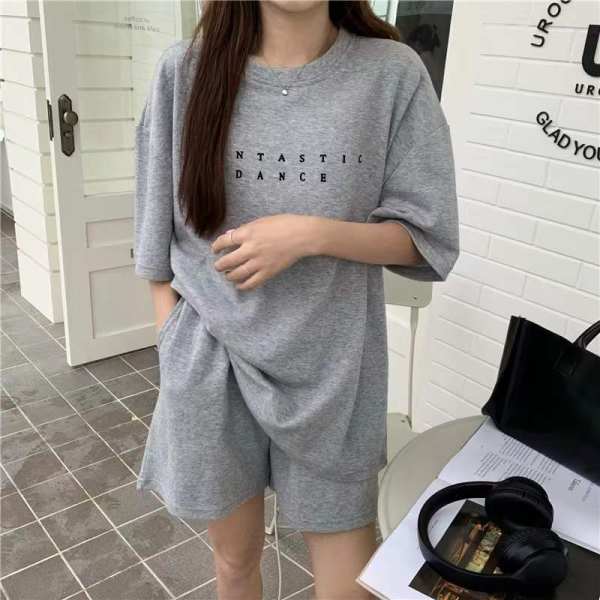 Casual suit candy color alphabet print sweet loose T-Shirt Top + shorts two piece set