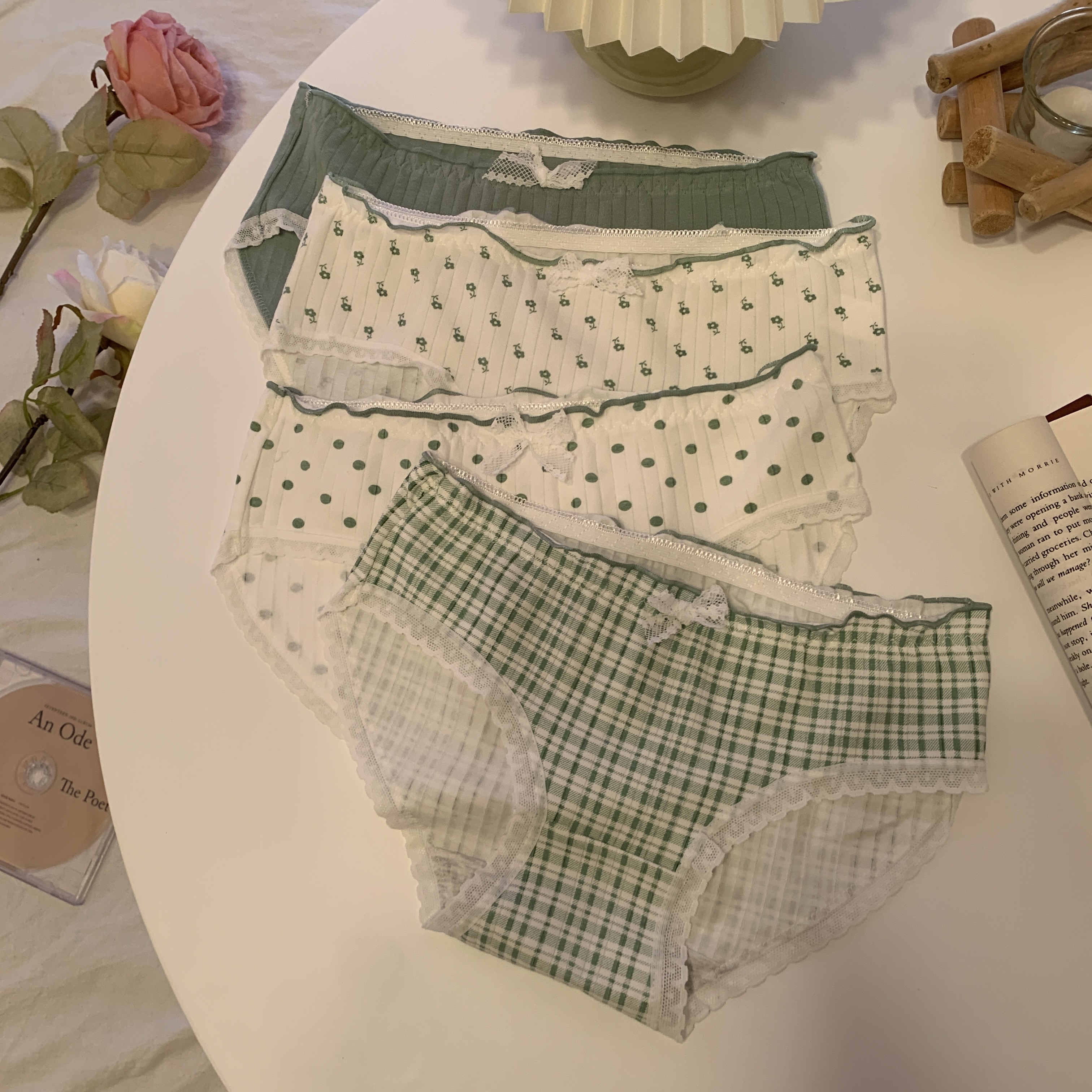 Real shooting real price Summer refreshing green girl underwear mid-waist cotton crotch briefs 4 packs