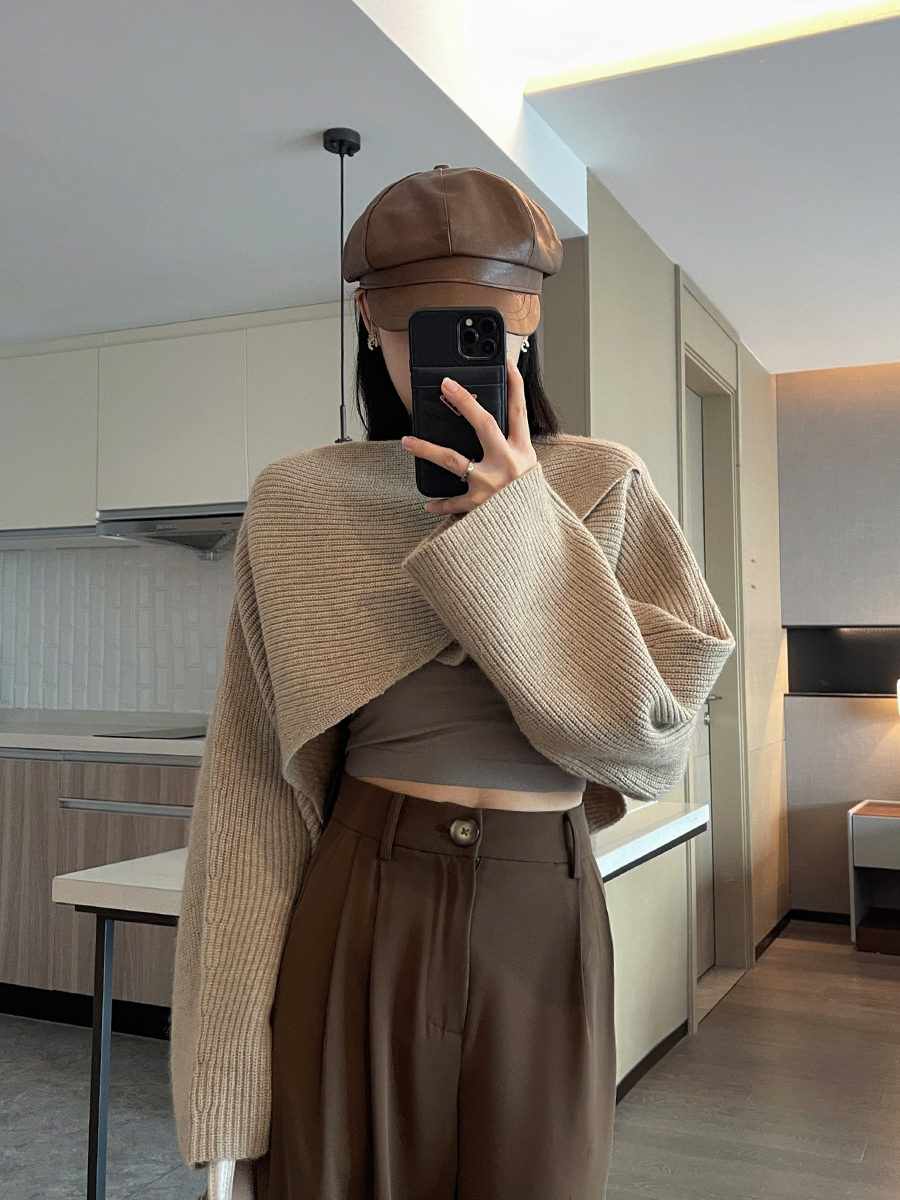 Loose, lazy, gentle, short design, long-sleeved knitted sweater jacket, women's autumn and winter wear, new sweater, blouse, top