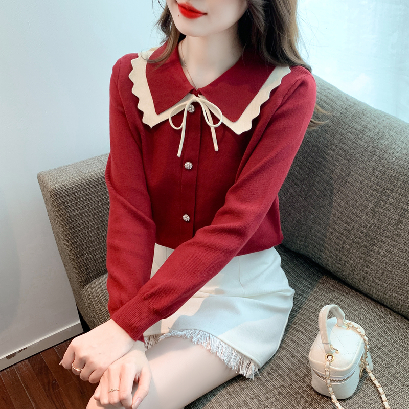 Real shot 2022 new bottoming lace lace doll collar pearl color matching temperament slim bottoming shirt top