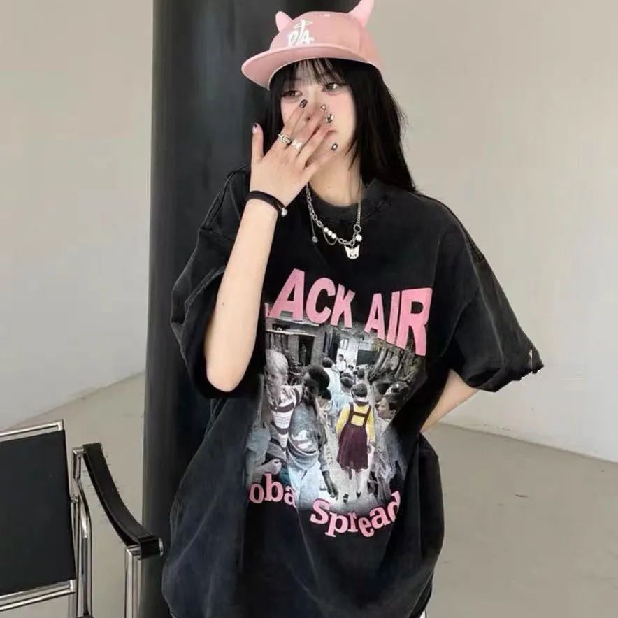 American washed retro distressed short-sleeved T-shirt for men and women 2023 summer new loose ins European and American fashion brand craftsmanship hits the street