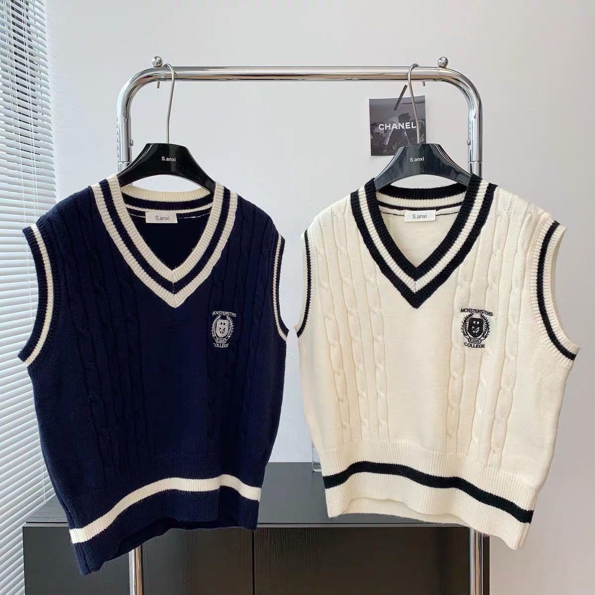 College style knitted vest vest women's autumn outer vest sweater short v-neck sleeveless vest