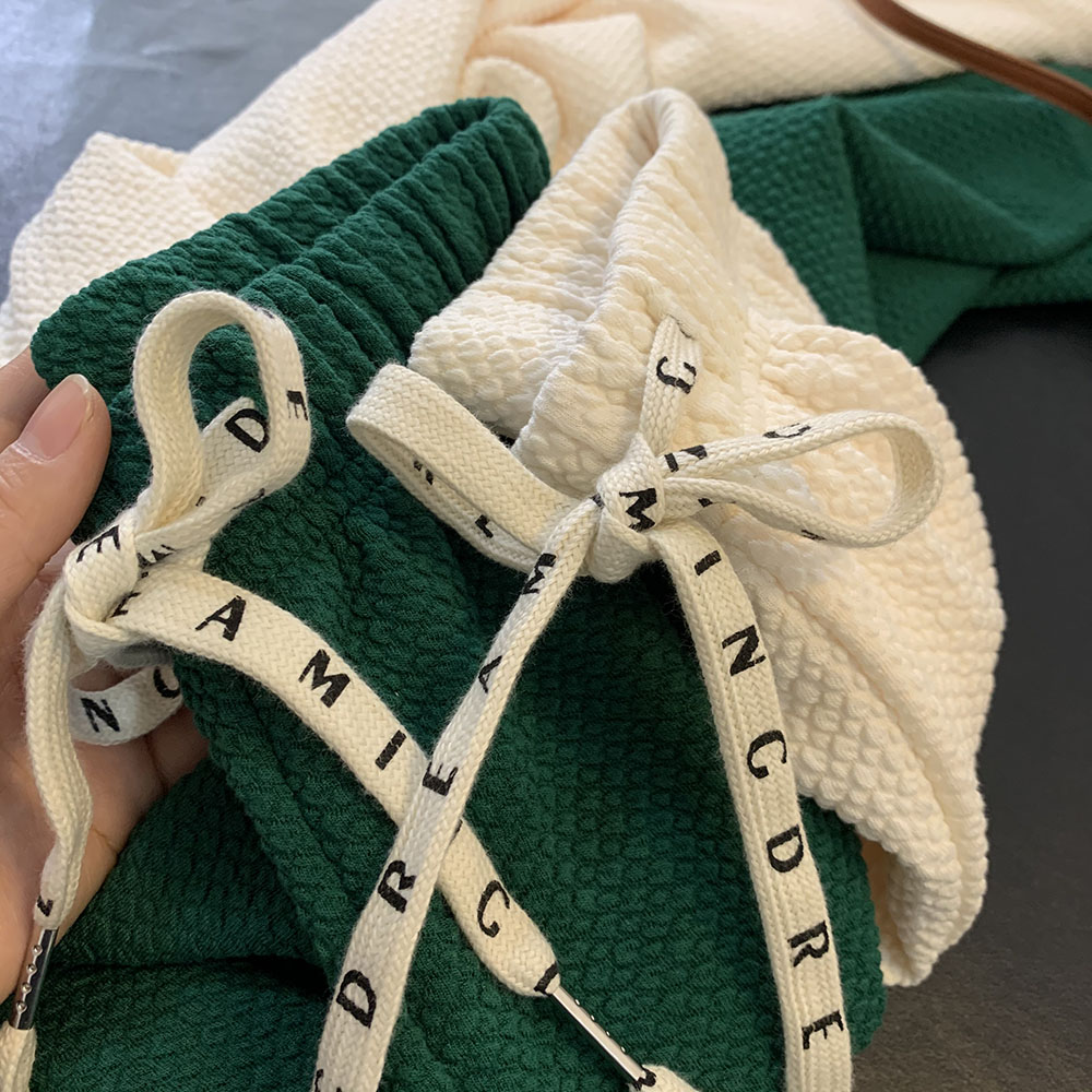 Korean version of niche texture, straight tube, wide legs, loose and thin, versatile casual pants, women's new style in spring and summer 2022