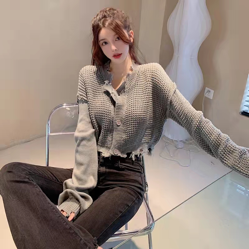 Korea dongdamen wool sweater women's cardigan coat 2021 autumn new design sense of minority Long Sleeve Jacket