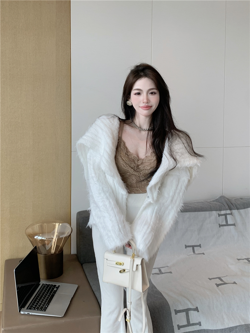Real shot real price Mink fur shawl big collar short coat female Korean style fashion autumn and winter furry knitted coat