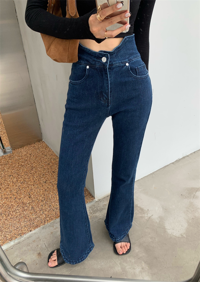 Real shot, real price, high waist and long legs