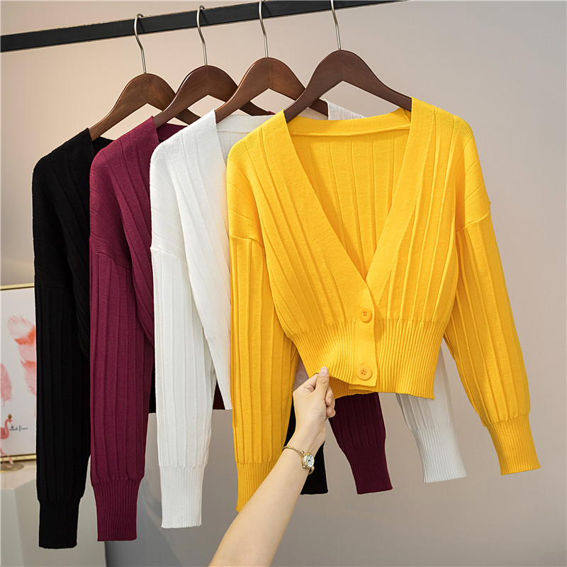 Cardigan coat women's sweater autumn 2021 new loose long sleeve short collarbone top