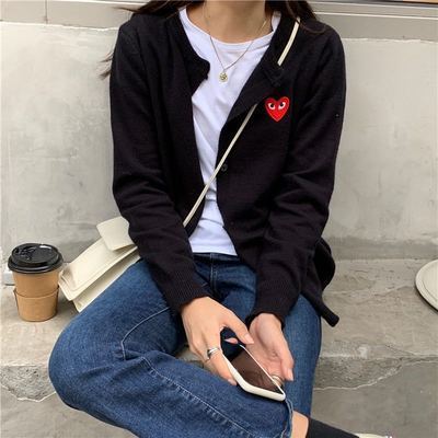 2020 spring and Autumn New Korean peach heart knitted cardigan women's long sleeve short slim bottomed sweater small coat