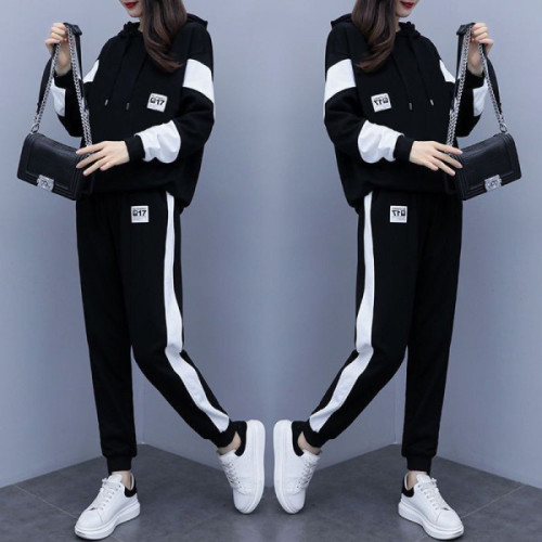 Thickened and plush women's large size fat mm suit new foreign style loose and thin casual fashion sports two piece set