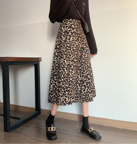 Real shot real price ~ leopard print skirt in autumn and winter with high waist and big swing