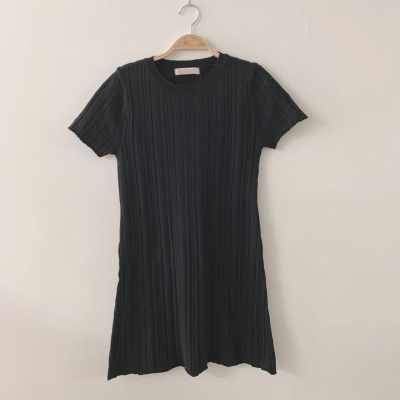 Round neck multi color pit stripe short sleeve knitted dress
