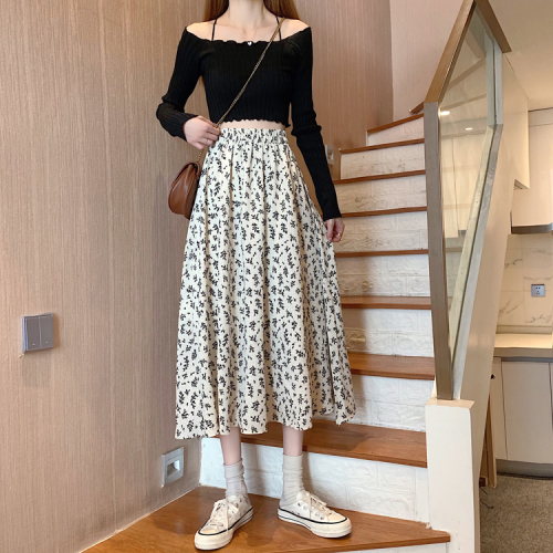Real price ~ floral skirt women's 2021 new Korean high waist, versatile medium length Chiffon Skirt