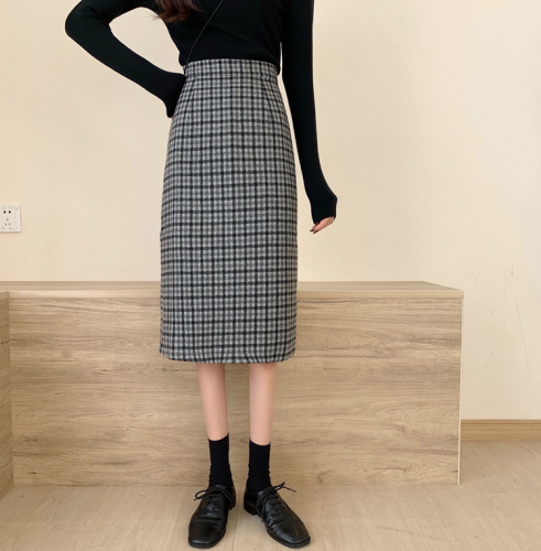 Real auction real price ~ Plaid tweed skirt women's Hong Kong style long high waist A-line buttock skirt show thin bottom skirt