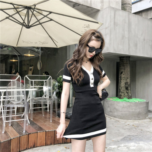 Temperament sexy slim V-neck single breasted contrast small fragrance knitted dress
