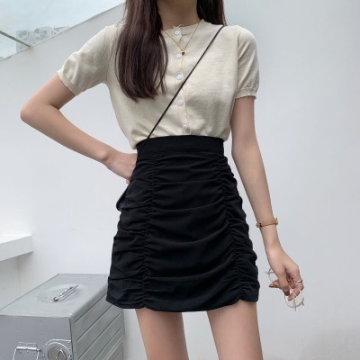 Pleated skirt with high waist and short skirt in spring and summer