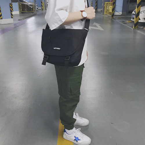 Japanese and Korean Chao Ku Port Taste Oxford Waterproof Fashion Single Shoulder Slant Backpack Men Todd Bag