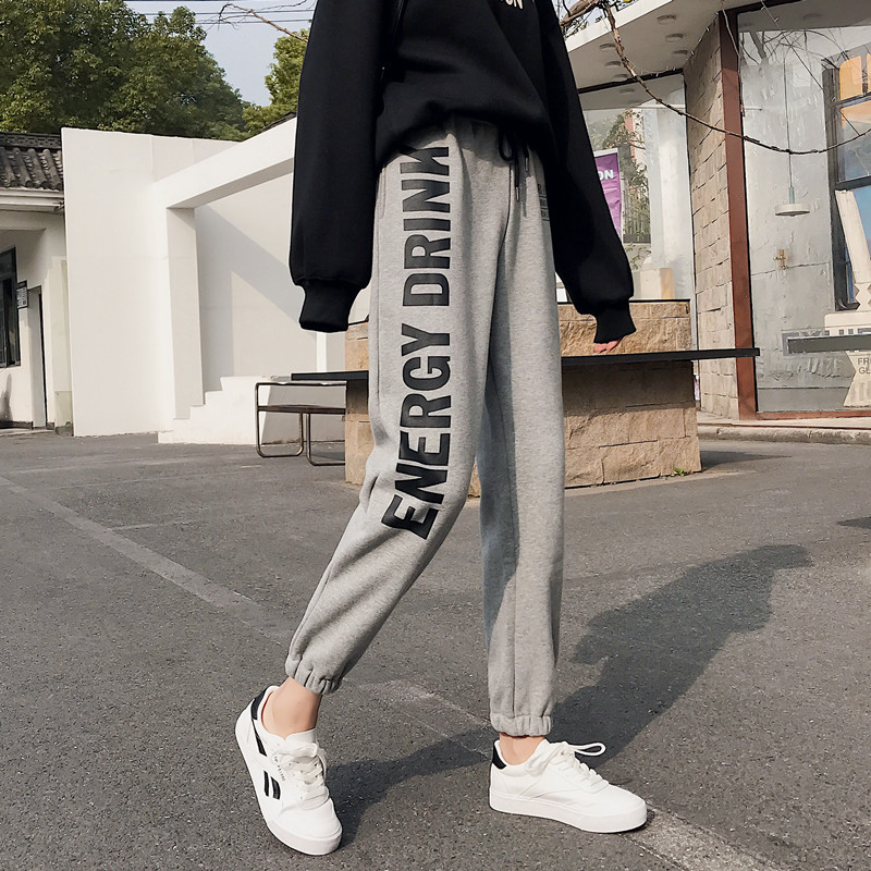 Photo taken in autumn and winter new Korean version loose, plush and thickened Harun pants, leggings, casual pants, nine point radish pants
