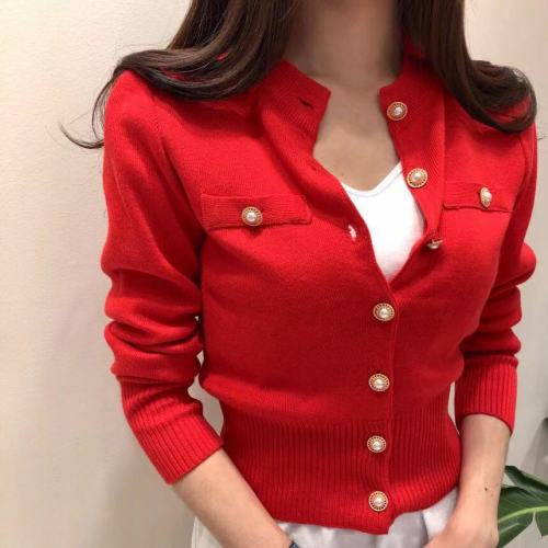 Chic Korean Baitao Style Fashion Single-row Button Knitted Sweaters Small Open-topped Women