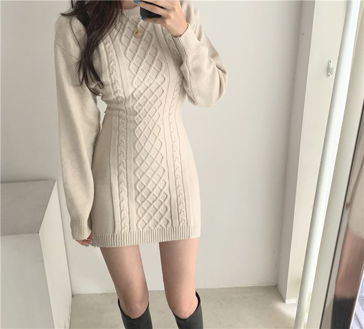 Autumn and winter temperament open back sexy slim knit dress with one-step skirt